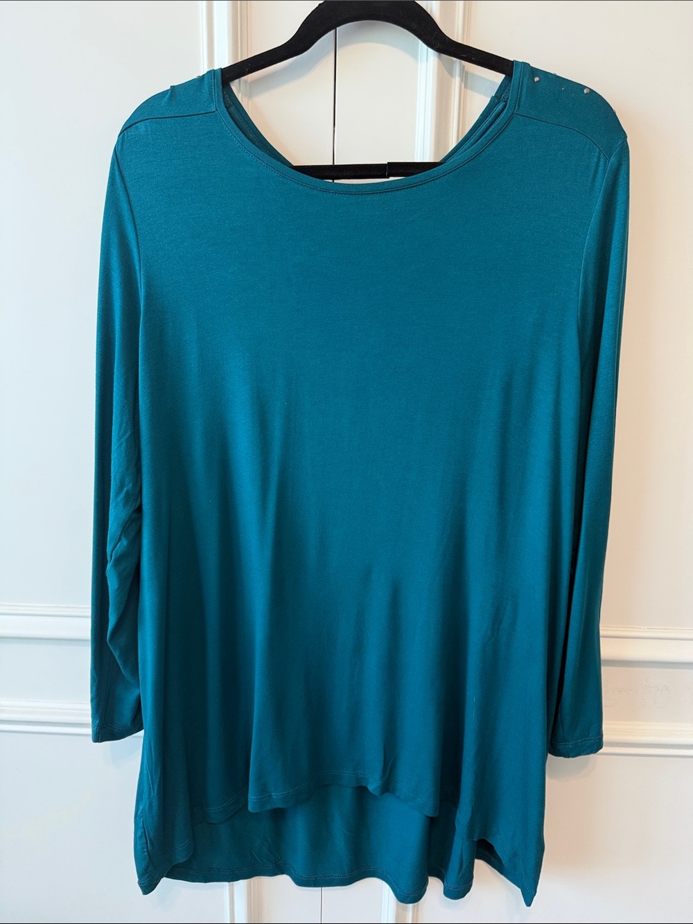 Faded Glory Teal Long-Sleeve Studded Scoop Neck Top